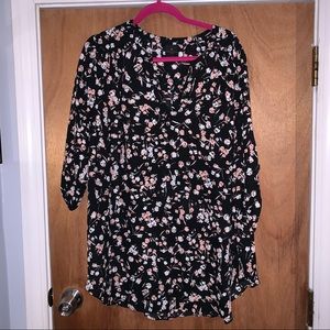 Worthington Pink Flower Top